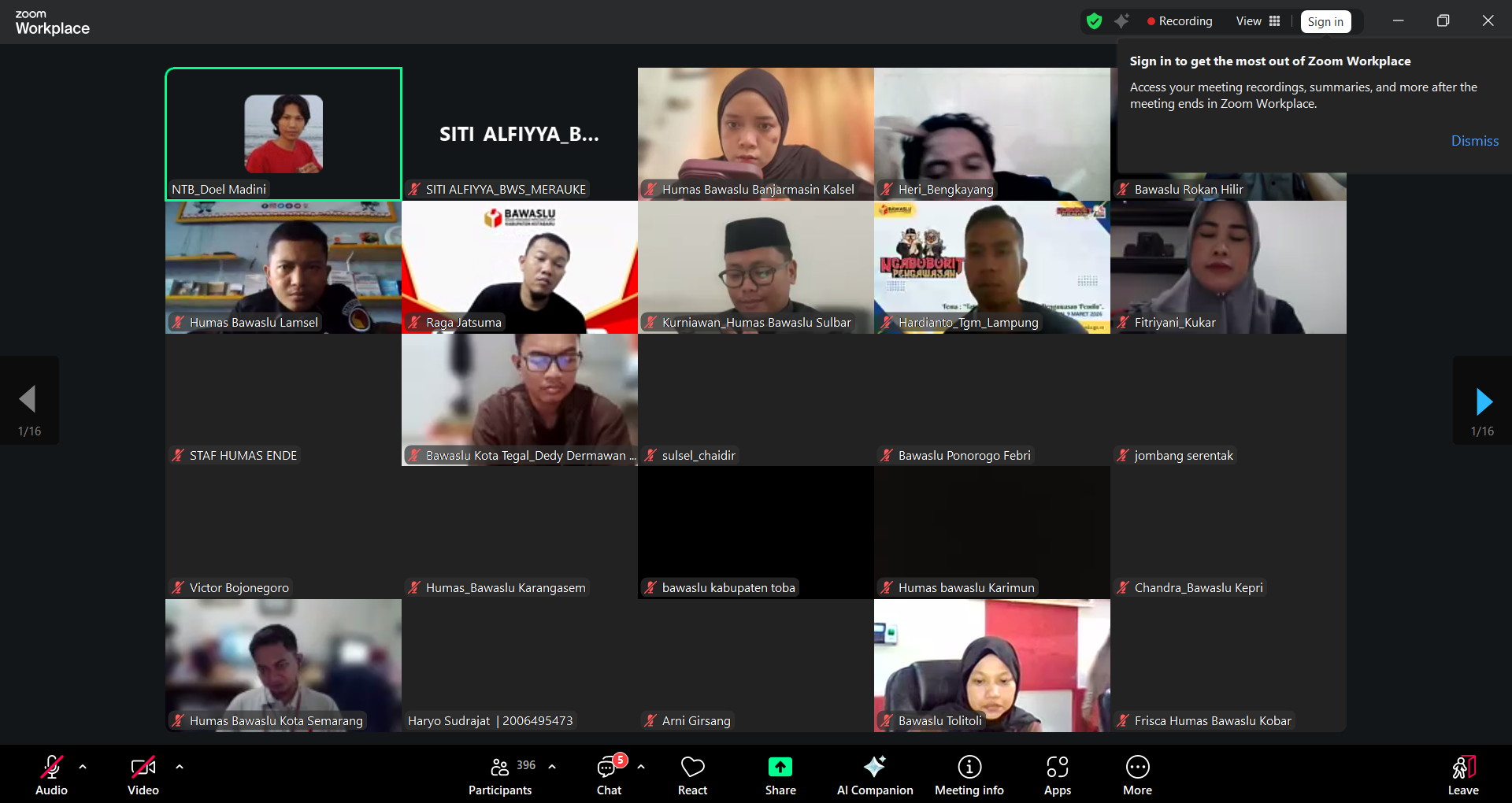 Staf Humas Bawaslu Kabupaten Merauke menghadiri undangan rapat yang diselenggarakan oleh Bawaslu RI dalam rangka membahas upaya optimalisasi publikasi dan pemanfaatan media sosial, Jumat 13 Maret 2026