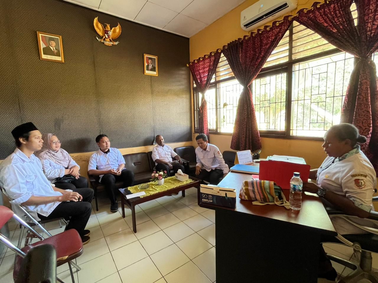 KONSOLIDASI DEMOKRASI BERSAMA IBU MARIANA BELEKUBUN, S.STP KEPALA DISTRIK KURIK