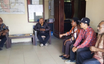 Anggota dan Staff Bawaslu Merauke Lakukan Uji Petik