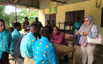 Ketua Bawaslu Kabupaten Merauke, Agustinus Mahuze beserta staff Laksanakan Instruksi Badan Pengawas Pemilihan Umum Nomor 2 Tahun 2026 Tentang Tugas Konsolidasi Demokrasi Dalam Memperkuat Penyelenggaraan Pemilihan Umum Di Luar Tahapan